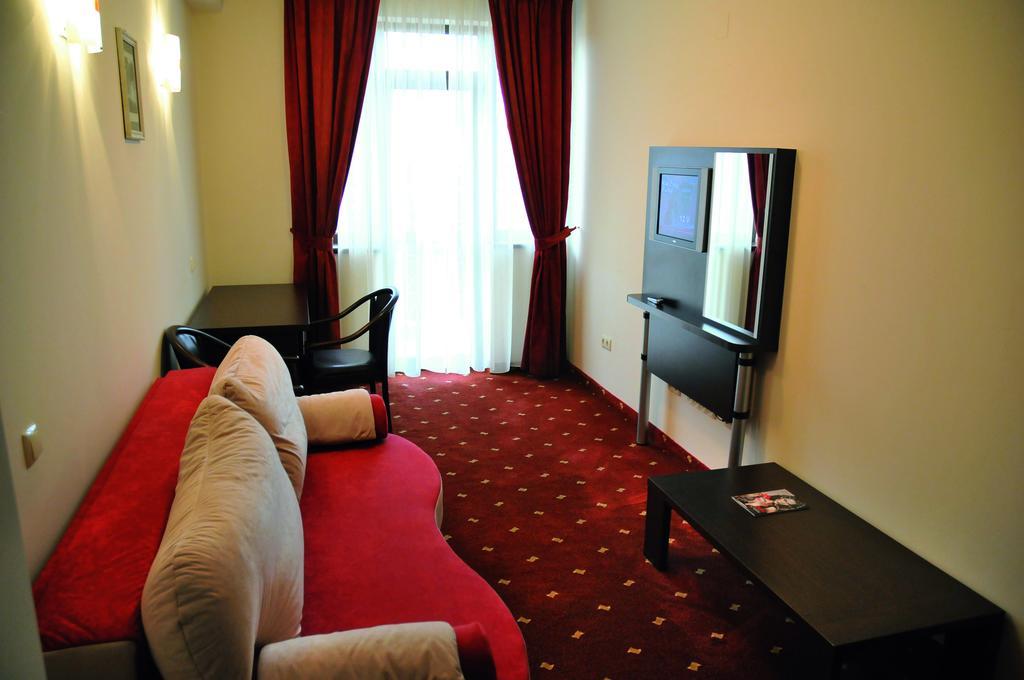 Hotel Roberts Sibiu Kamer foto